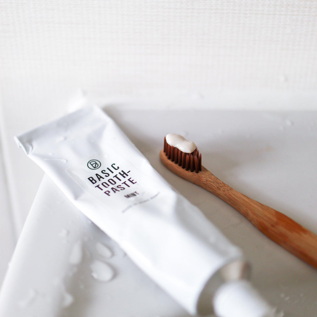 天然無氟牙膏 | 純素及香港製造 | Bathe to Basics